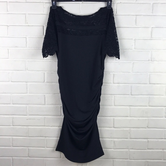 Kimi + Kai Lace Trim Ruched Maternity Dress - Picture 2 of 7